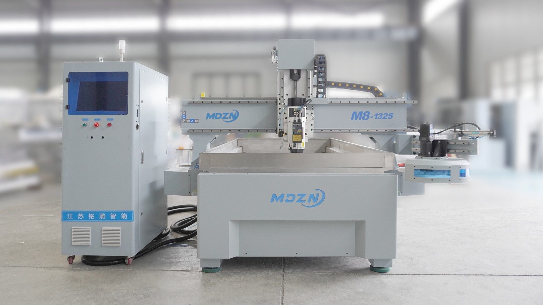 ماكينة تشكيل المعادن CNC طراز M8-1325