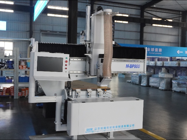 ماكينة CNC أوتوماتيكية ثقيلة رباعية المحاور M-BP800