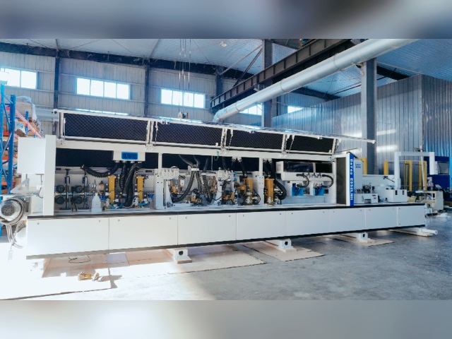 ماكينة لصق حواف الألواح الضيقة E952LNH مع وظيفة المحاذاة الأفقية