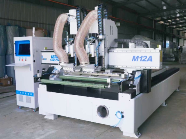 ماكينة نقش CNC طراز M12A + مغزلان مزدوجان + مخزن أدوات سعة 12 أداة