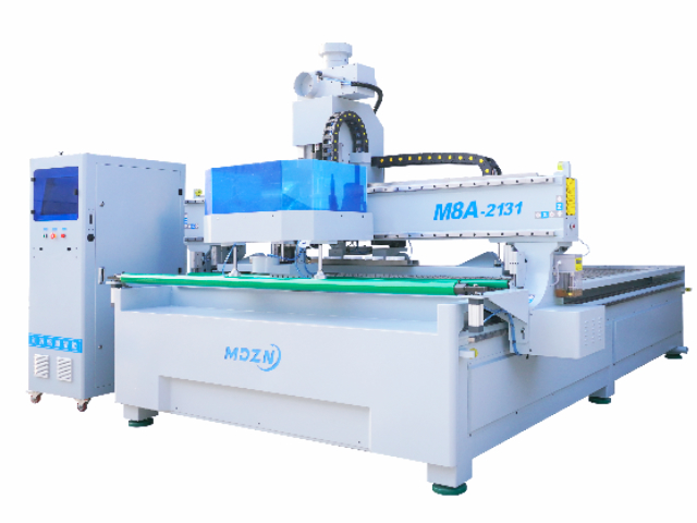 جهاز توجيه CNC M8 (6 × 10) مزود بمغير أدوات أوتوماتيكي بـ 8 محطات