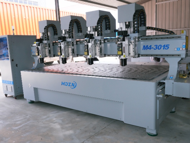 مركز تشغيل الأخشاب M4-3015